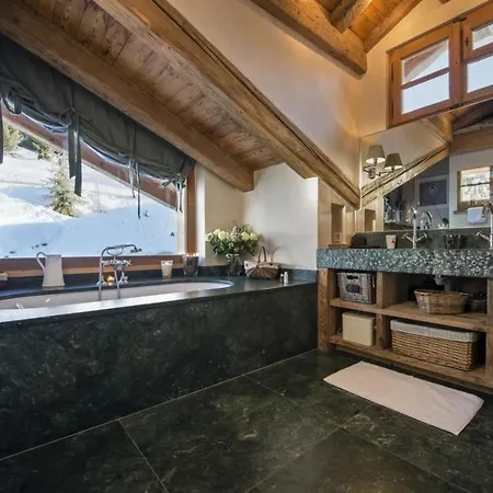 木屋 Lovely Chalet For 14 People Jacuzzi/ *